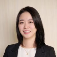 小宮山 利恵子 氏