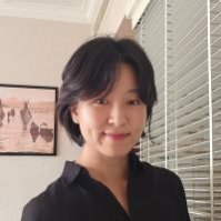 小宮山 利恵子 氏