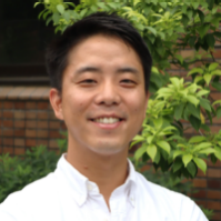 小宮山 利恵子 氏